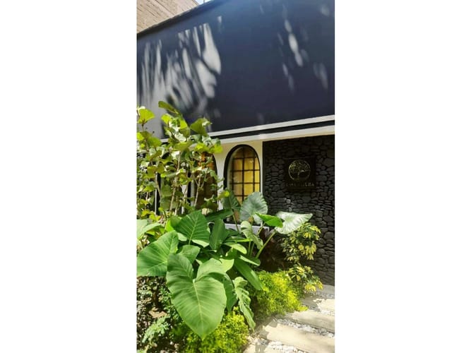 Casa de 3 alcobas en venta en Laureles, Medellín, 240 m² · foto 4 de 10