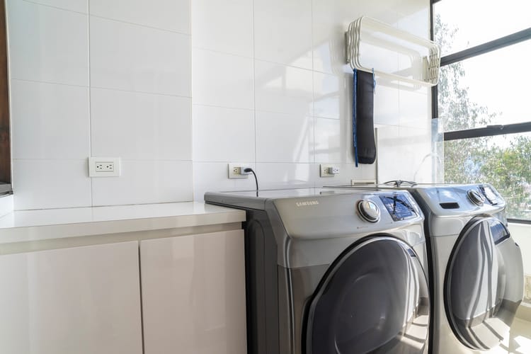 Apartamento de 3 alcobas en venta en Cerros De Suba, Bogotá, 240 m² · foto 9 de 24