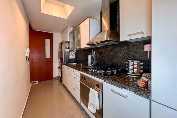 Apartamento en venta en Santa Barbara, Bogotá · foto 6 de 12