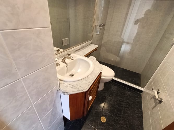 Apartamento de 3 alcobas en arriendo en Laureles, Medellín, 180 m² · foto 17 de 20