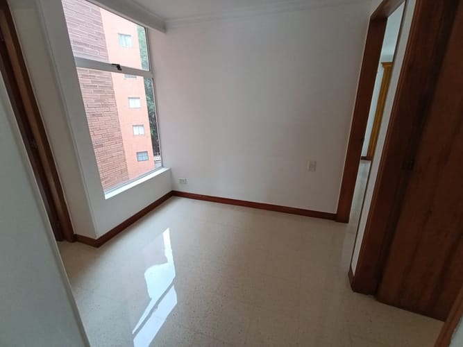 Apartamento de 3 alcobas en arriendo en Laureles, Medellín, 180 m² · foto 20 de 20