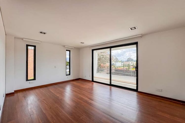 Casa de 5 alcobas en venta en Casa Blanca, Bogotá, 786 m² · foto 12 de 17
