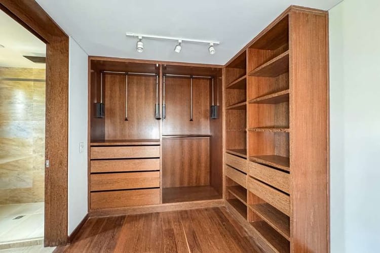 Casa de 5 alcobas en venta en Casa Blanca, Bogotá, 786 m² · foto 14 de 17