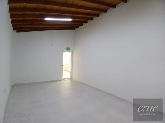 Casa de 15 alcobas en venta en Los Angeles, Medellín, 450 m² · foto 12 de 16