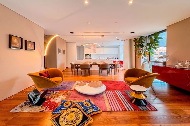 Apartamento de 3 alcobas en venta en Chapinero, Bogotá, 327 m² · foto 2 de 18