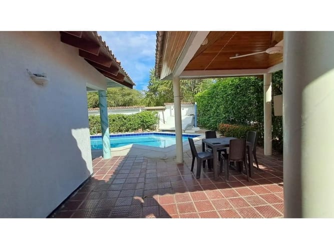 Casa de 4 alcobas en venta en Ricaurte, 158 m² · foto 6 de 18