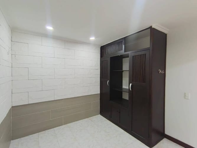Casa de 3 alcobas en arriendo en Santa Mónica, Medellín, 160 m² · foto 3 de 14