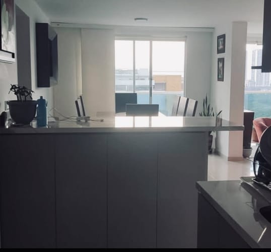 Apartamento de 3 alcobas en venta en El Tejar, Bucaramanga, 136 m² · foto 2 de 8