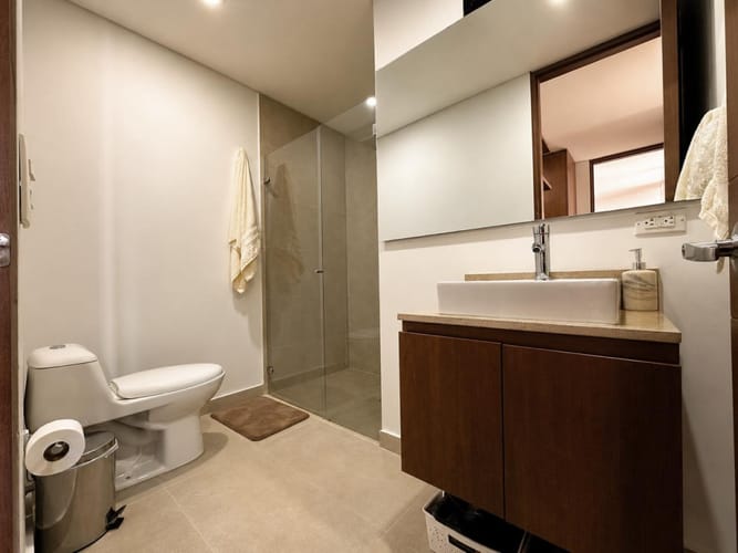Apartamento de 2 alcobas en venta en Santa Barbara, Bogotá, 152 m² · foto 14 de 15