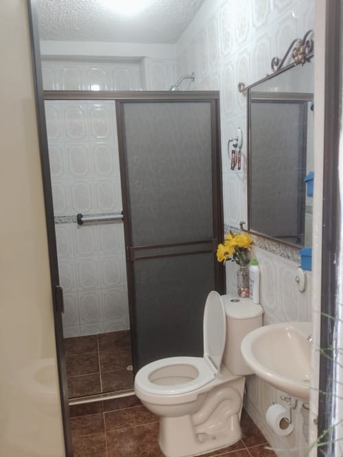 Casa de 5 alcobas en venta en Cordonillo Ii, Bucaramanga, 145 m² · foto 3 de 15