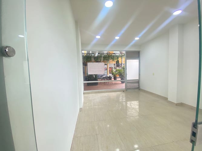 Local en venta en Cota, 25 m² · foto 4 de 9