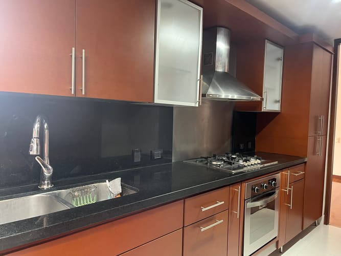 Apartamento de 3 alcobas en venta en Santa Barbara, Bogotá, 185 m² · foto 5 de 24