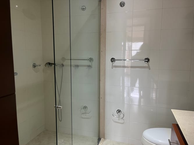 Apartamento de 3 alcobas en venta en Santa Barbara, Bogotá, 185 m² · foto 7 de 24