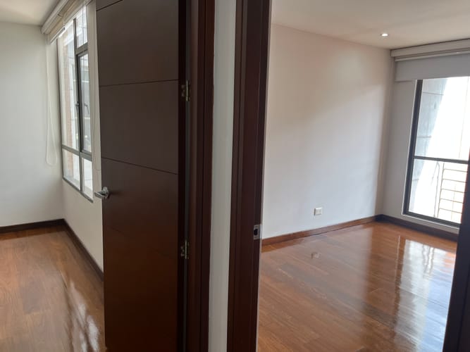 Apartamento de 3 alcobas en venta en Santa Barbara, Bogotá, 185 m² · foto 12 de 24