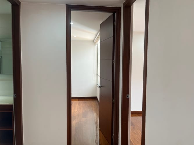 Apartamento de 3 alcobas en venta en Santa Barbara, Bogotá, 185 m² · foto 13 de 24