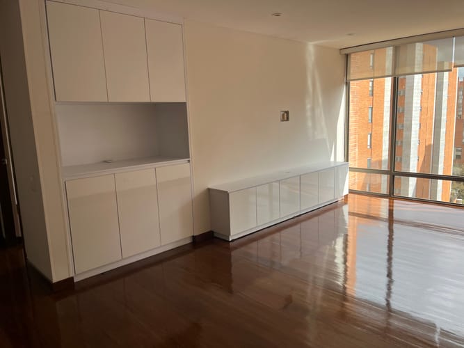 Apartamento de 3 alcobas en venta en Santa Barbara, Bogotá, 185 m² · foto 16 de 24
