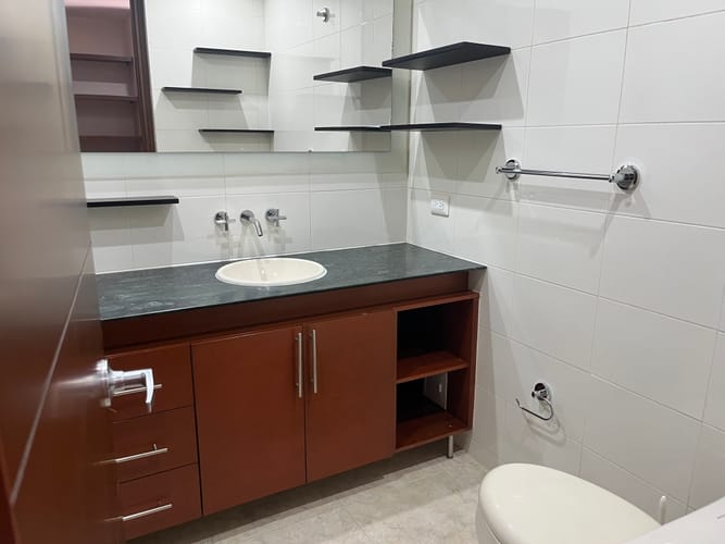 Apartamento de 3 alcobas en venta en Santa Barbara, Bogotá, 185 m² · foto 19 de 24