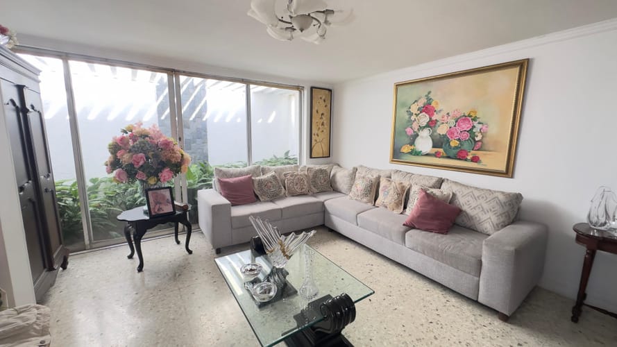 Casa de 3 alcobas en venta en La Cumbre, Barranquilla, 348 m² · foto 2 de 22