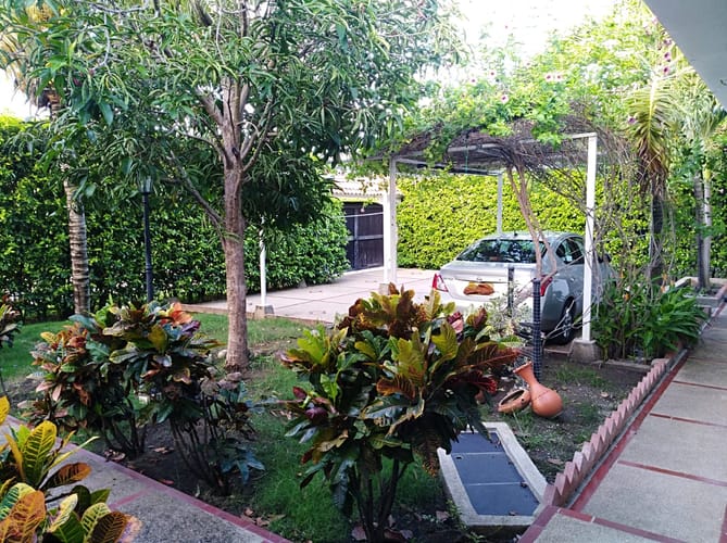 Casa de 3 alcobas en venta en Guabinal Plan, Girardot, 240 m² · foto 2 de 18
