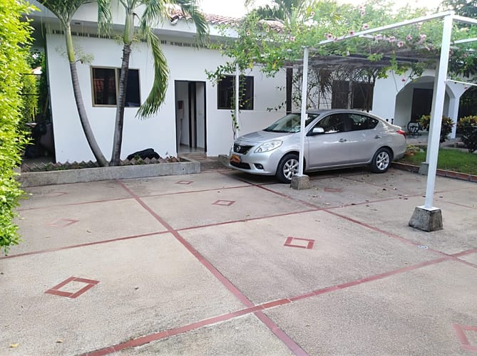 Casa de 3 alcobas en venta en Guabinal Plan, Girardot, 240 m² · foto 4 de 18