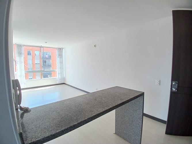 Apartamento de 2 alcobas en venta en Tintala, Bogotá, 54 m² · foto 3 de 18
