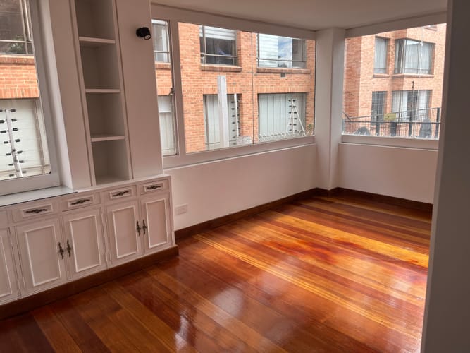 Apartamento de 2 alcobas en venta en Chapinero, Bogotá, 140 m² · foto 8 de 24