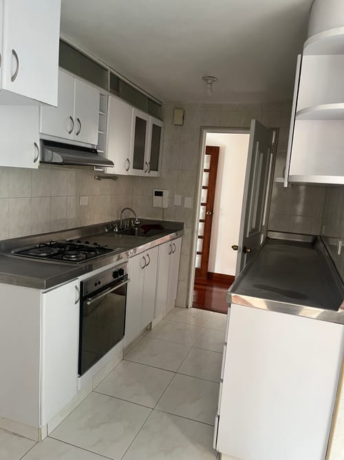 Apartamento de 2 alcobas en venta en Chapinero, Bogotá, 140 m² · foto 14 de 24
