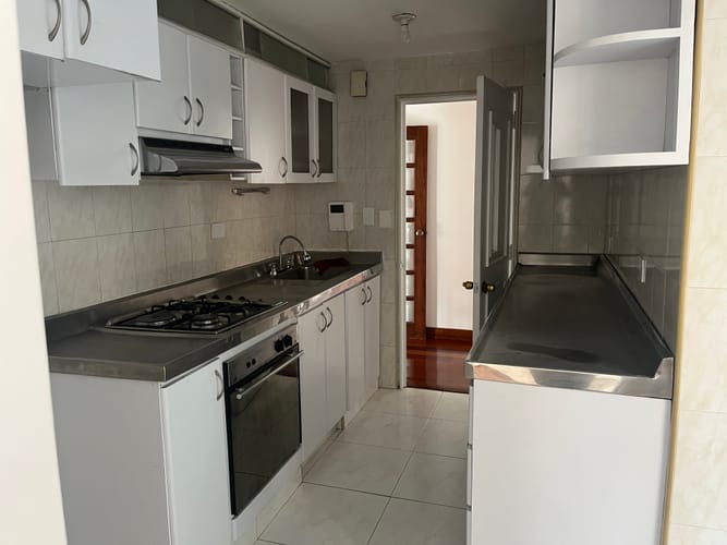 Apartamento de 2 alcobas en venta en Chapinero, Bogotá, 140 m² · foto 15 de 24