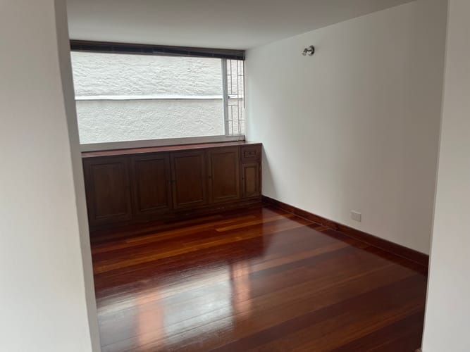 Apartamento de 2 alcobas en venta en Chapinero, Bogotá, 140 m² · foto 22 de 24