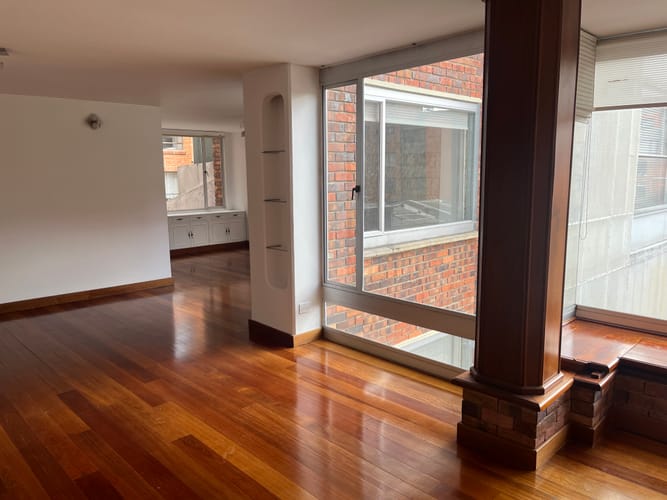 Apartamento de 2 alcobas en venta en Chapinero, Bogotá, 140 m² · foto 23 de 24