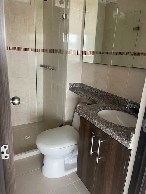 Apartamento de 2 alcobas en venta en Igzabelar, Bucaramanga, 56 m² · foto 9 de 9