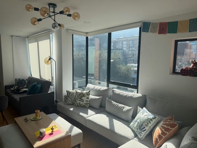 Apartamento de 3 alcobas en venta en Santa Barbara, Bogotá, 115 m² · foto 2 de 11