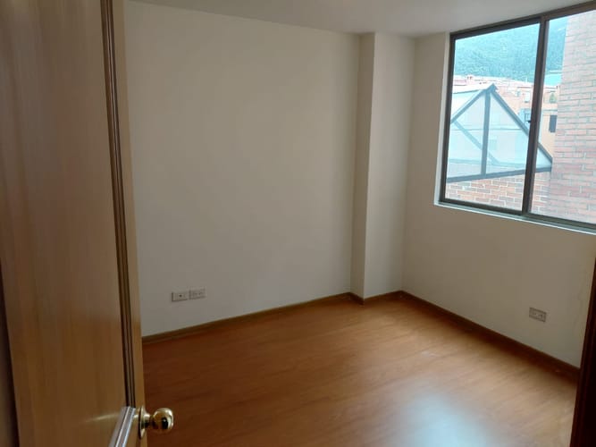 Apartamento de 3 alcobas en venta en Santa Barbara, Bogotá, 231 m² · foto 20 de 24