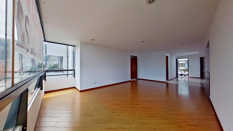 Apartamento de 3 alcobas en venta en Santa Barbara, Bogotá, 273 m² · foto 3 de 24