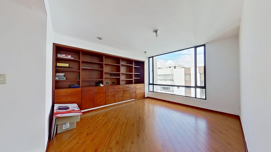 Apartamento de 3 alcobas en venta en Santa Barbara, Bogotá, 273 m² · foto 8 de 24