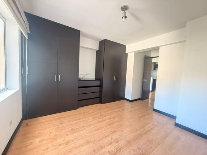 Apartamento de 2 alcobas en arriendo en Centro Internacional, Bogotá, 55 m² · foto 9 de 14