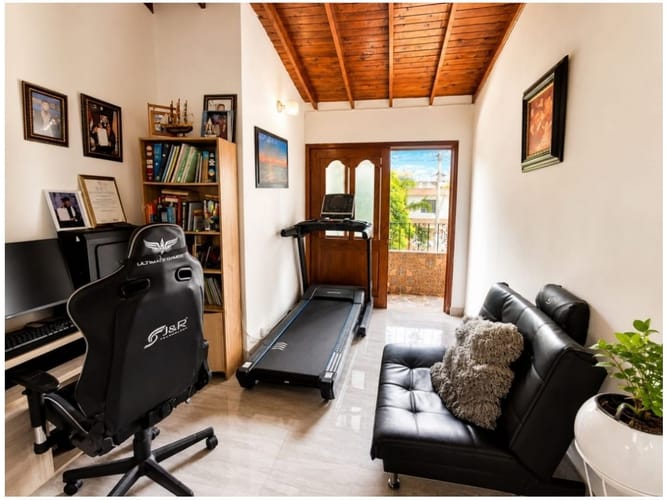 Apartamento de 2 alcobas en venta en Lorena, Medellín, 163 m² · foto 8 de 14