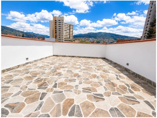Apartamento de 2 alcobas en venta en Lorena, Medellín, 163 m² · foto 14 de 14