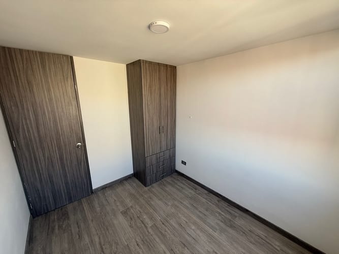 Apartamento de 3 alcobas en venta en La Prosperidad, Madrid, 65 m² · foto 2 de 10