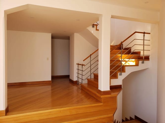 Casa de 3 alcobas en venta en San Jose De Bavaria, Bogotá, 400 m² · foto 8 de 24