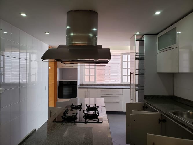 Casa de 3 alcobas en venta en San Jose De Bavaria, Bogotá, 400 m² · foto 13 de 24