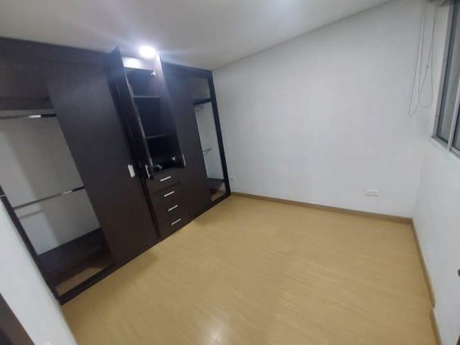 Apartamento de 2 alcobas en arriendo en Villa Gladys, Bogotá, 50 m² · foto 13 de 18