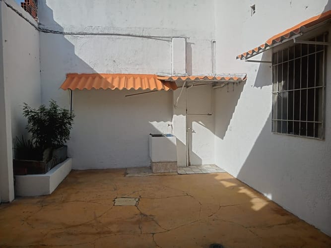 Casa de 6 alcobas en venta en Girardot, Girardot, 271 m² · foto 7 de 12