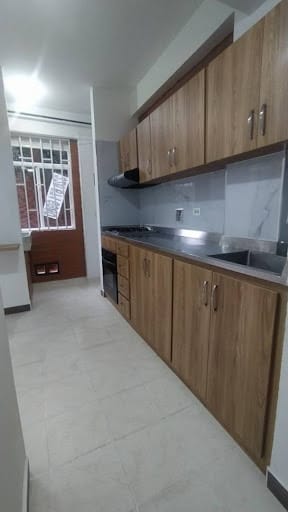 Apartamento de 3 alcobas en arriendo en Villas Del Carmen, Sabaneta, 65 m² · foto 2 de 10