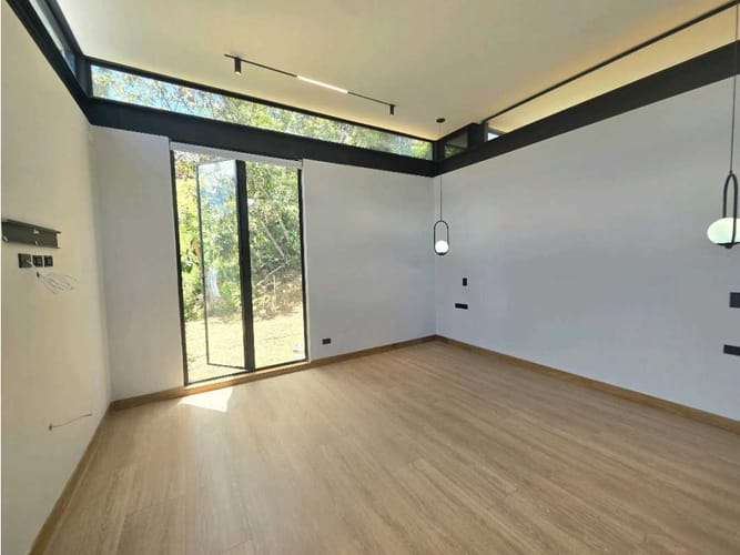Casa de 3 alcobas en venta en Vía Las Palmas, Envigado, 331 m² · foto 14 de 24