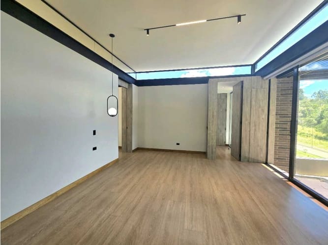 Casa de 3 alcobas en venta en Vía Las Palmas, Envigado, 331 m² · foto 15 de 24