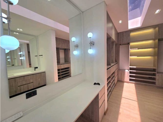 Casa de 3 alcobas en venta en Vía Las Palmas, Envigado, 331 m² · foto 24 de 24