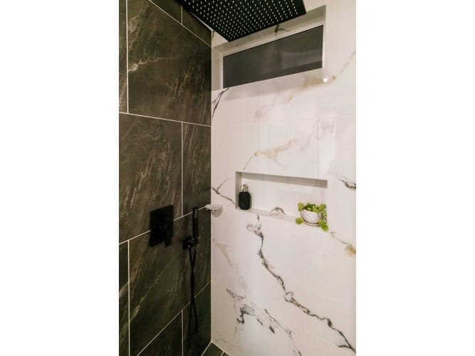 Apartamento de 2 alcobas en venta en Las Lomitas, Sabaneta, 61 m² · foto 5 de 12