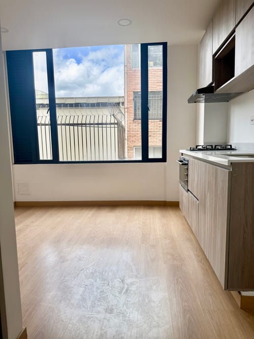 Apartaestudio en venta en Alfonso Lopez, Bogotá, 33 m² · foto 2 de 8