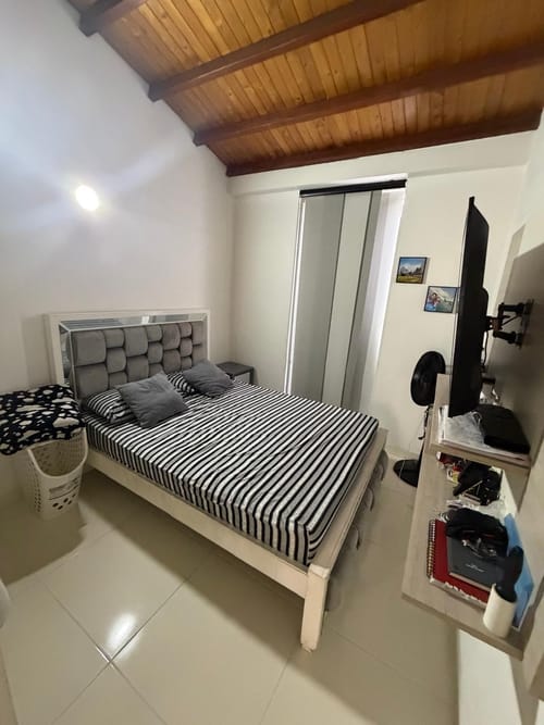 Casa de 3 alcobas en venta en Casco Antiguo - Floridablanca, Floridablanca, 115 m² · foto 7 de 9